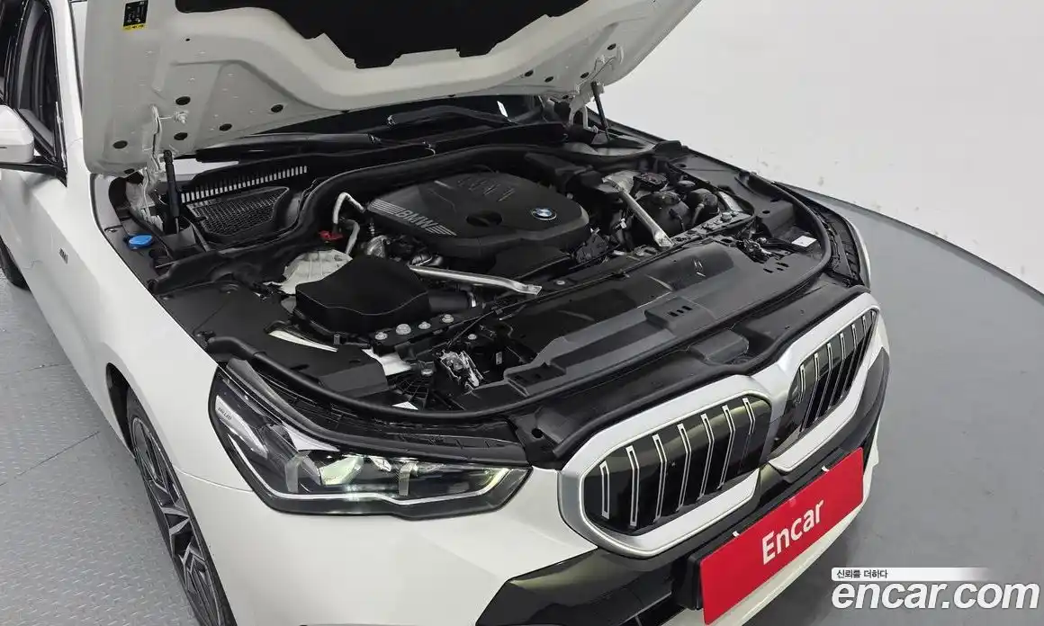 BMW 5-Series 2025 2.0 Автомат в Москве № 153393, фото 14