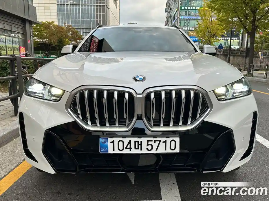 BMW X6 2024 3.0 Автомат в Москве № 154015, фото 1