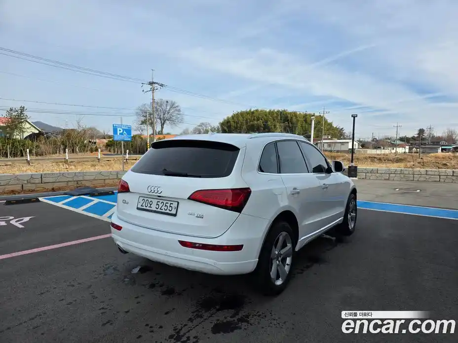 Audi Q5 2015 2.0 Автомат в Москве № 157180, фото 8