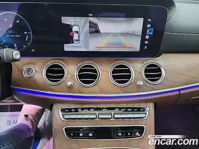 Mercedes-Benz E-Class 2021 1.9 Автомат в Москве № 160971, миниатюра 10