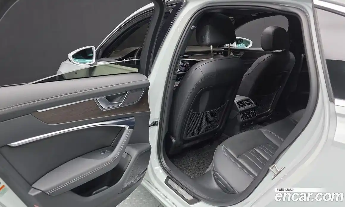 Audi A6 2023 3.0 Автомат в Москве № 162339, фото 8