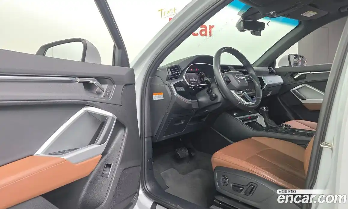 Audi Q3 2022 2.0 Автомат в Москве № 163540, фото 12