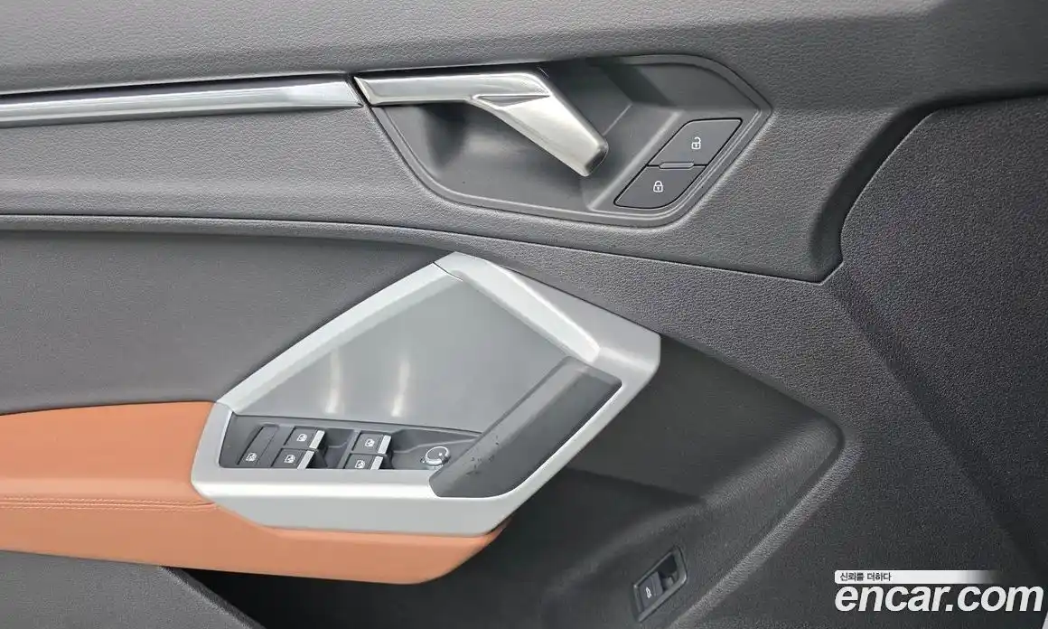 Audi Q3 2022 2.0 Автомат в Москве № 163540, фото 13