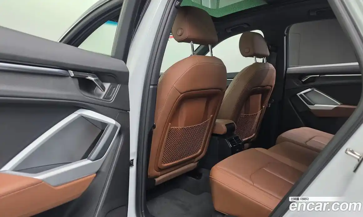 Audi Q3 2022 2.0 Автомат в Москве № 163540, фото 18