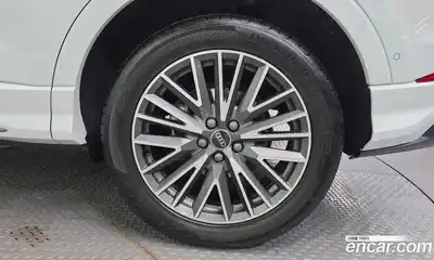 Audi Q3 2022 2.0 Автомат в Москве № 163540, миниатюра 5