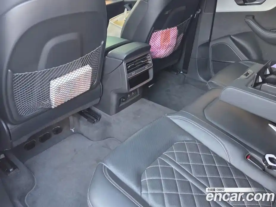 Audi Q8 2023 3.0 Автомат в Москве № 164017, фото 14