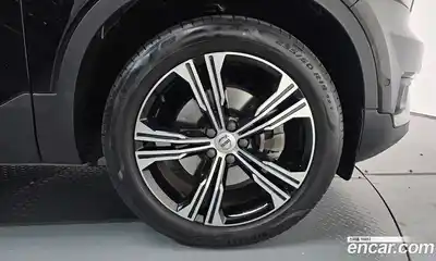 Volvo XC40 2022 2.0 Автомат в Москве № 164231, миниатюра 3