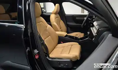 Volvo XC40 2022 2.0 Автомат в Москве № 164231, миниатюра 4