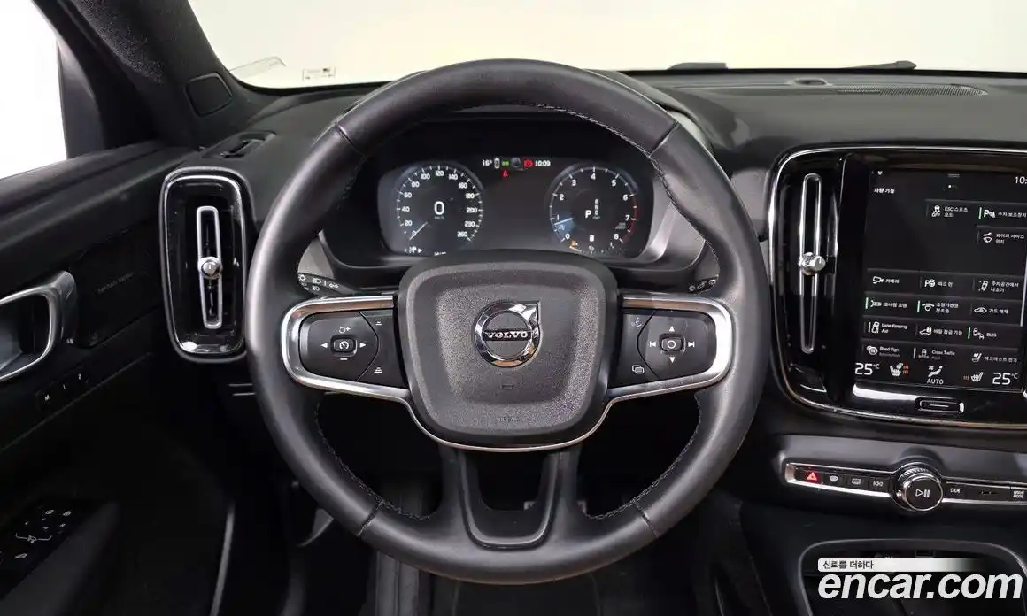 Volvo XC40 2022 2.0 Автомат в Москве № 164231, фото 5