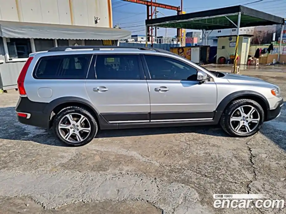 Volvo XC70 2014 2.4 Автомат в Москве № 164864, фото 11