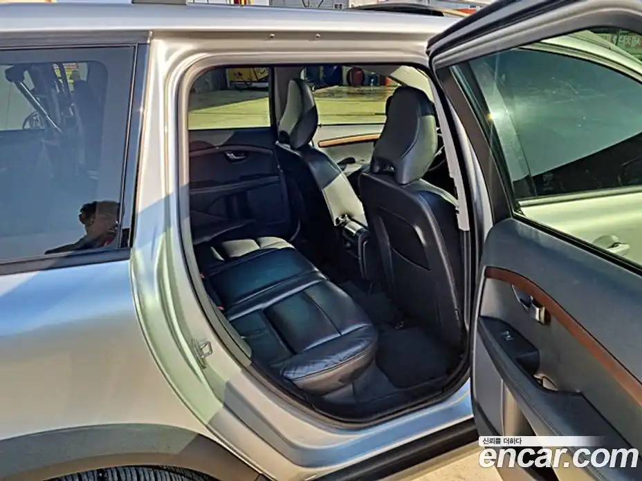 Volvo XC70 2014 2.4 Автомат в Москве № 164864, фото 17