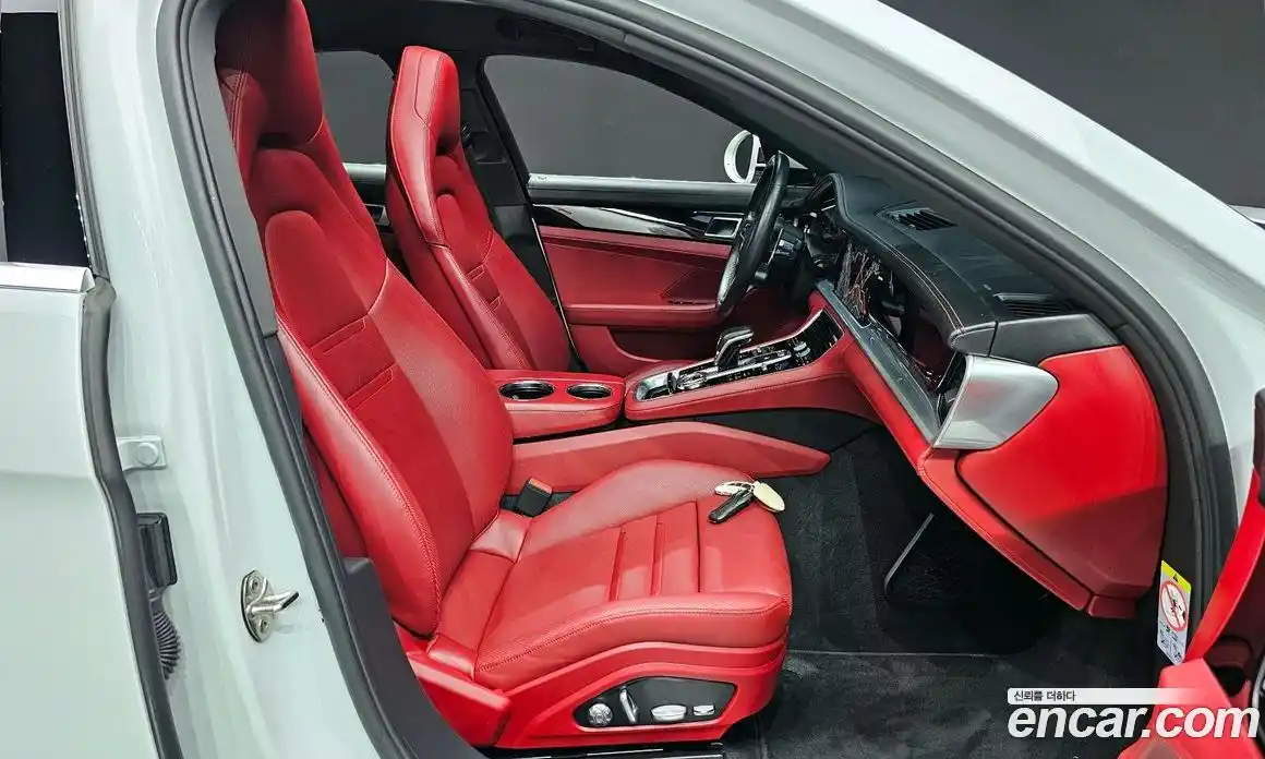 Porsche Panamera 2018 2.9 Автомат в Москве № 165171, фото 12