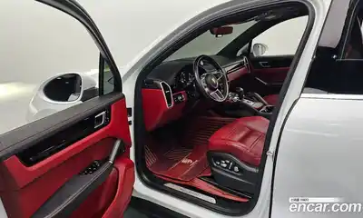 Porsche Cayenne 2019 3.0 Автомат в Москве № 165420, миниатюра 11