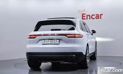Porsche Cayenne 2019 3.0 Автомат в Москве № 165420, миниатюра 4