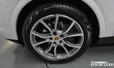 Porsche Cayenne 2019 3.0 Автомат в Москве № 165420, миниатюра 5