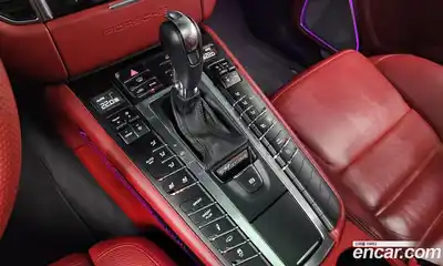 Porsche Macan 2015 3.0 Автомат в Москве № 165579, миниатюра 9