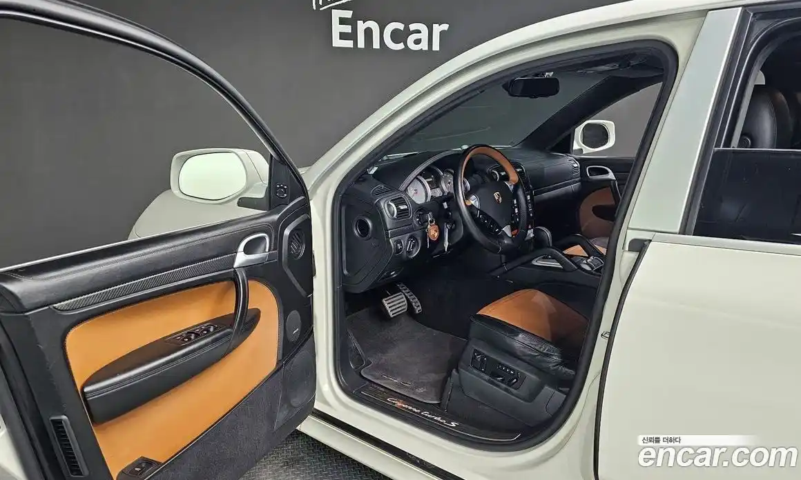 Porsche Cayenne 2009 4.8 Автомат в Москве № 165629, фото 5