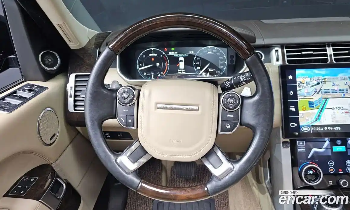 Land Rover Range-Rover 2015 4.4 Автомат в Москве № 166666, фото 16