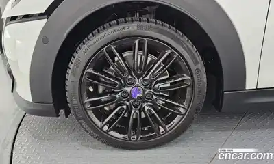 Mini Cooper 2024 2.0 Автомат в Москве № 166993, миниатюра 10