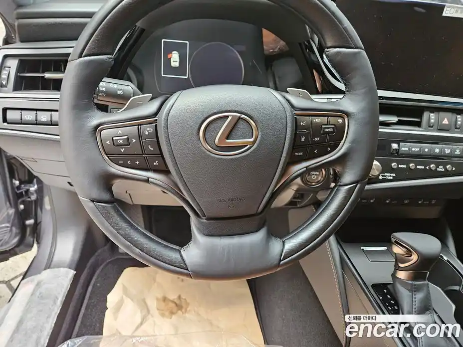 Lexus ES 2025 2.5 Автомат в Москве № 167987, фото 10