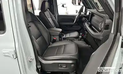 Jeep Wrangler 2024 2.0 Автомат в Москве № 169350, миниатюра 11