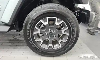 Jeep Wrangler 2024 2.0 Автомат в Москве № 169350, миниатюра 5