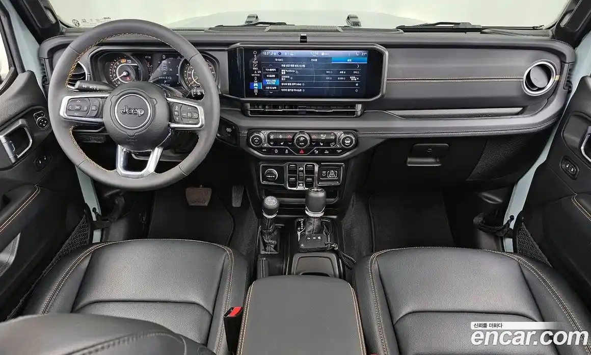 Jeep Wrangler 2024 2.0 Автомат в Москве № 169350, фото 7