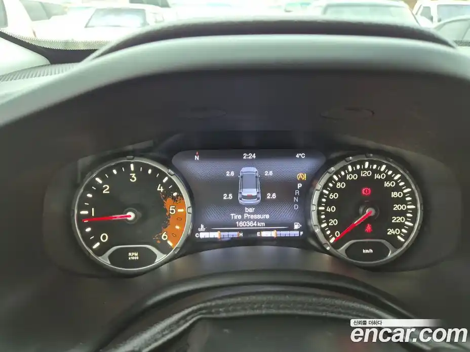 Jeep Renegade 2015 2.0 Автомат в Москве № 170094, фото 9