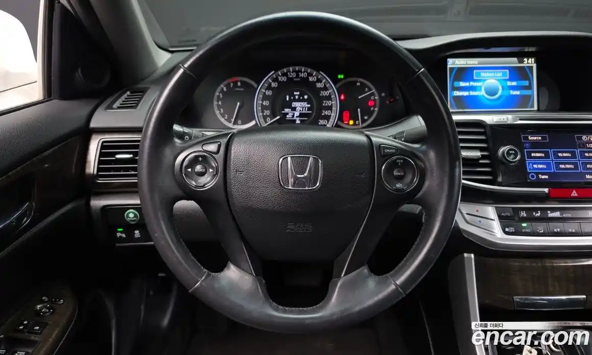 Honda Accord 2014 2.4 Автомат в Москве № 170535, фото 13