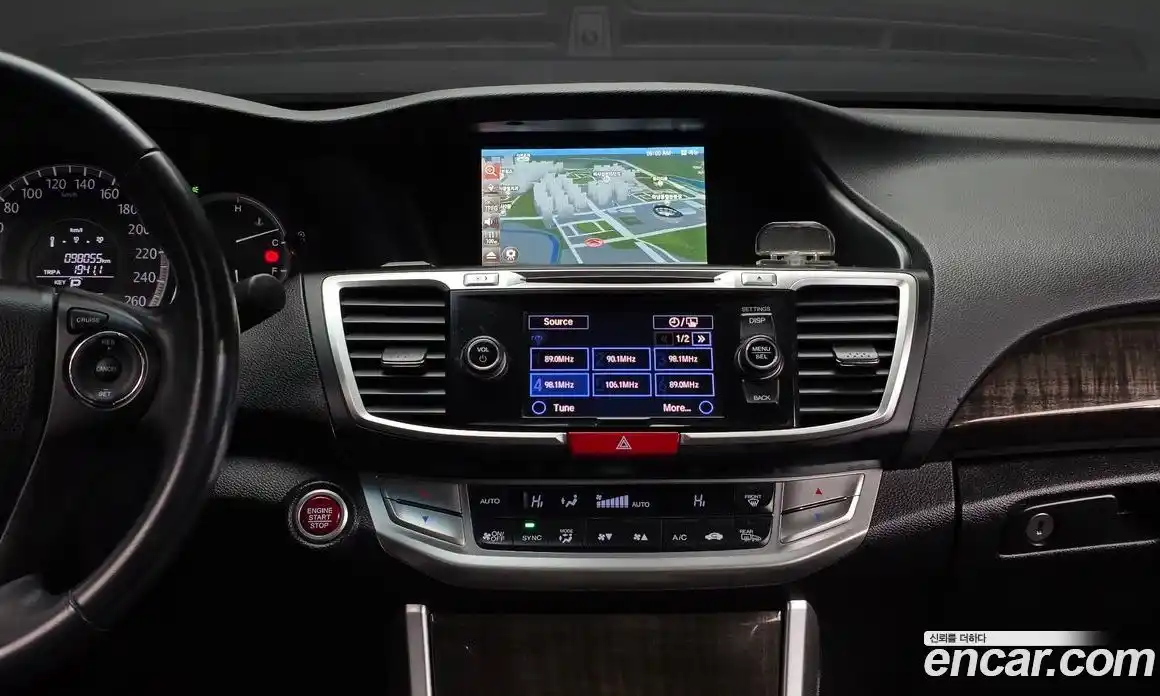 Honda Accord 2014 2.4 Автомат в Москве № 170535, фото 14