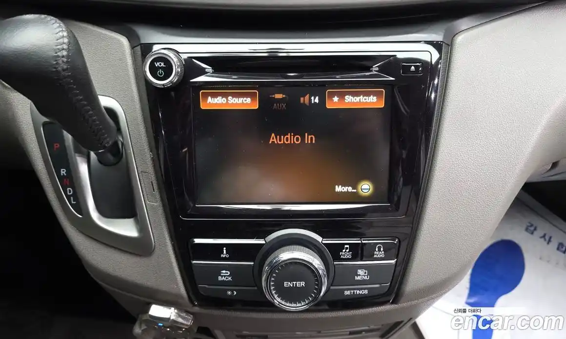 Honda Odyssey 2016 3.5 Автомат в Москве № 170585, фото 10