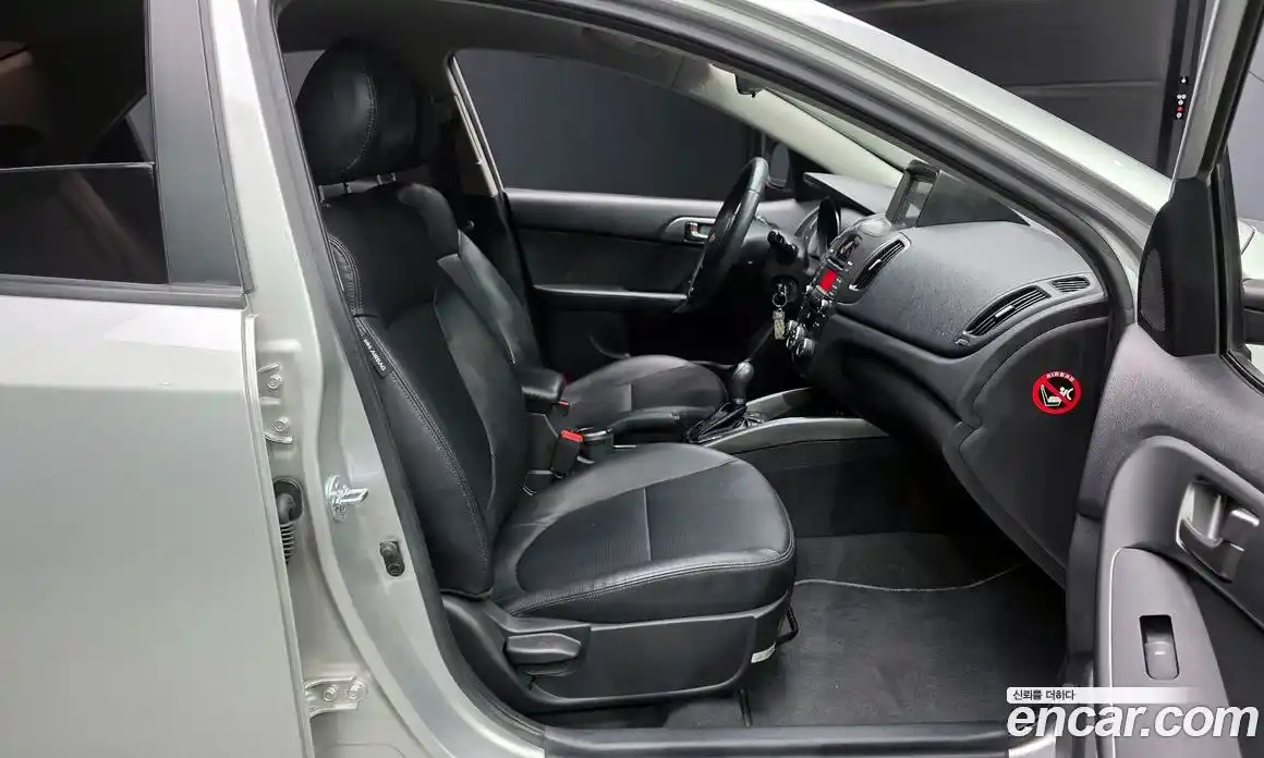 Kia Porte 2011 1.6 Автомат в Москве № 17483, фото 11