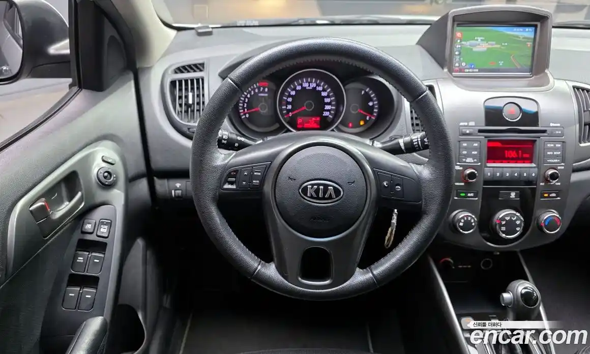 Kia Porte 2011 1.6 Автомат в Москве № 17483, фото 13