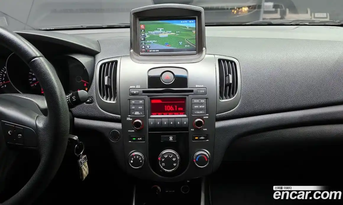 Kia Porte 2011 1.6 Автомат в Москве № 17483, фото 14