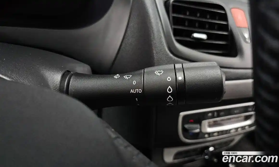 Renault SM3 2017 1.6 Автомат в Москве № 180706, фото 3