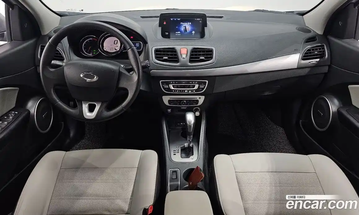 Renault SM3 2017 1.6 Автомат в Москве № 180706, фото 6