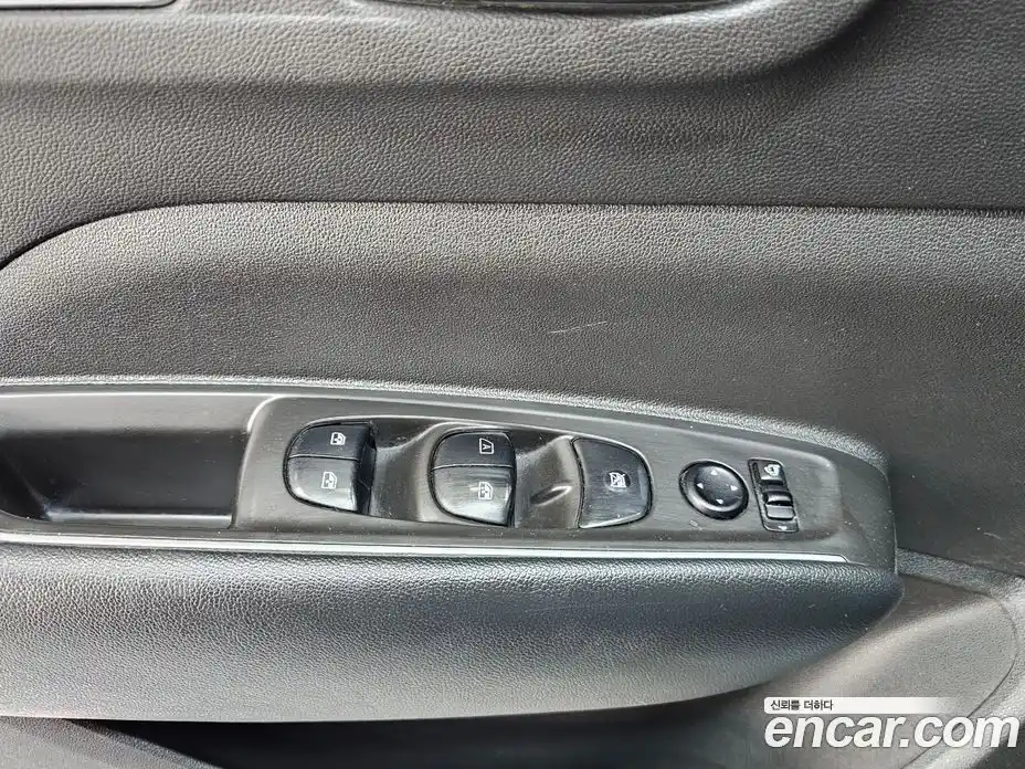 Renault QM6 2018 2.0 Автомат в Москве № 186289, фото 16