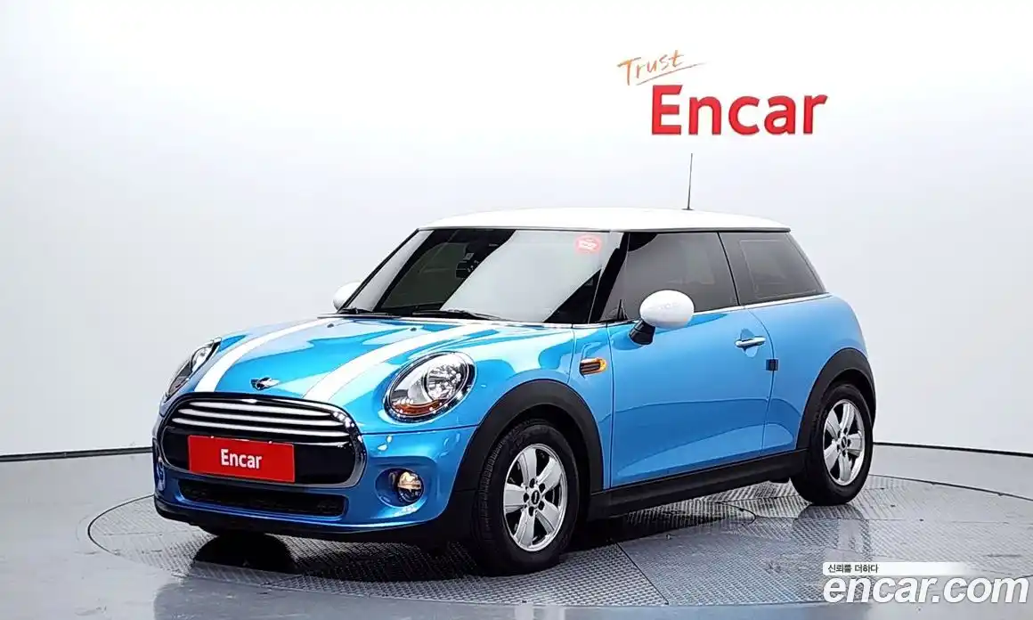 Mini Cooper 2015 1.5 Автомат в Москве № 186657, фото 13