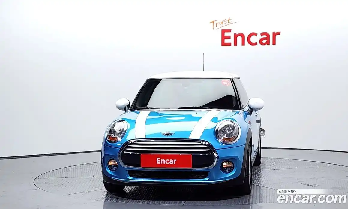Mini Cooper 2015 1.5 Автомат в Москве № 186657, фото 16