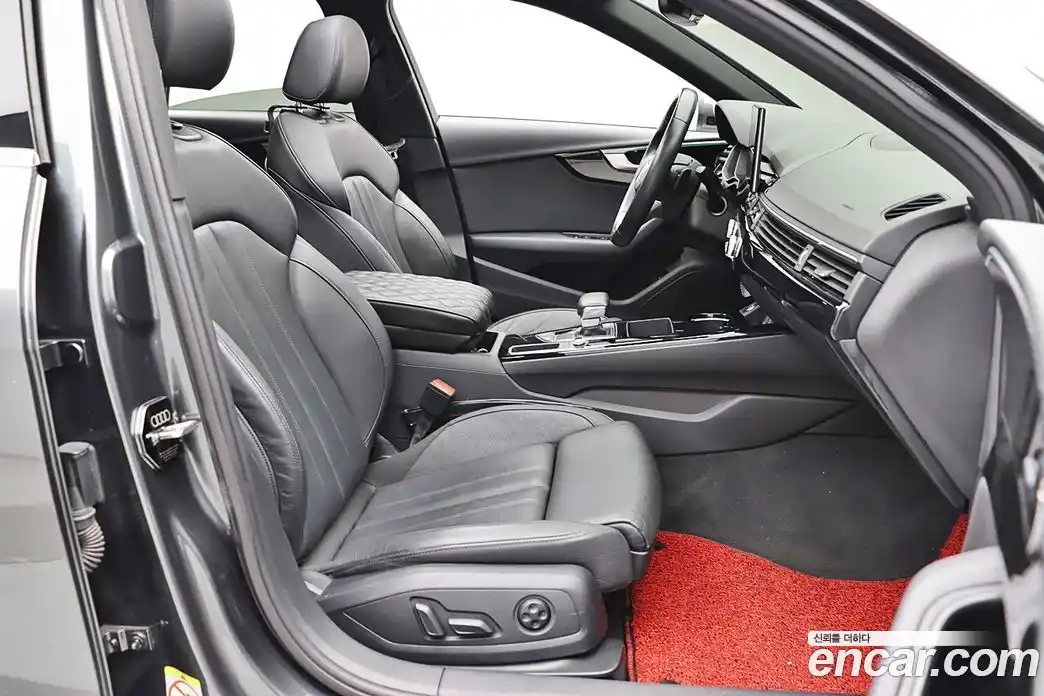 Audi A4 2021 2.0 Автомат в Москве № 190650, фото 13