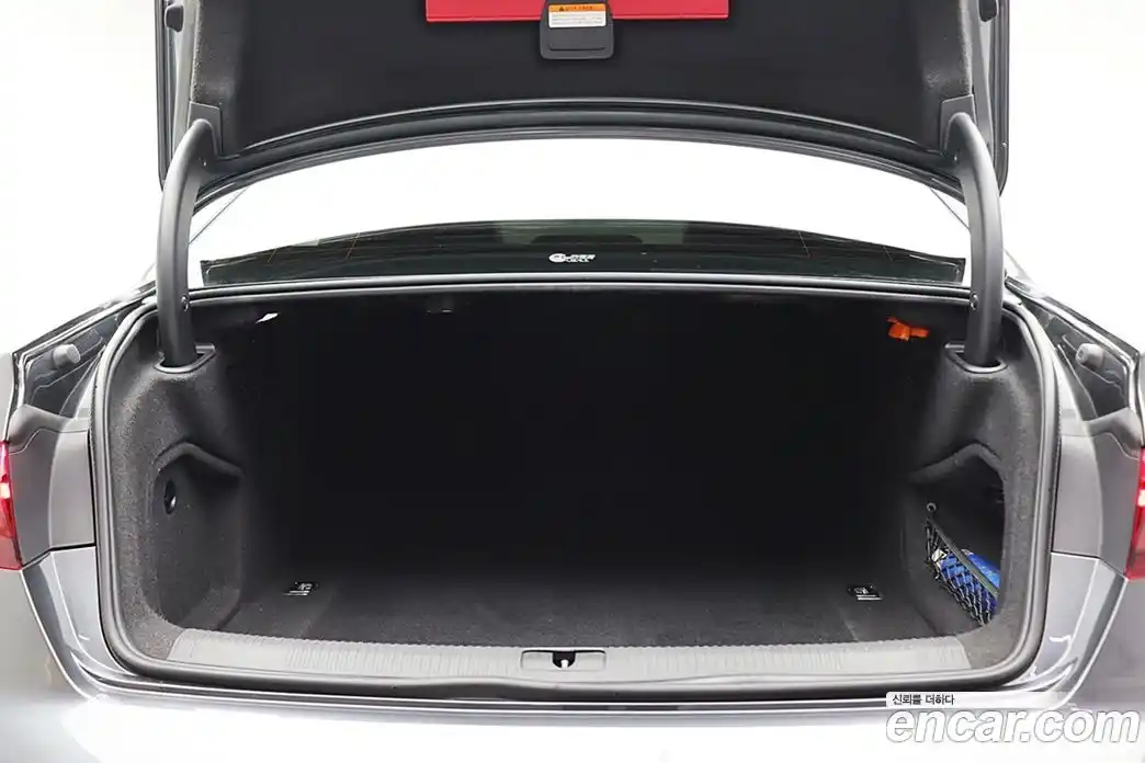 Audi A4 2021 2.0 Автомат в Москве № 190650, фото 16