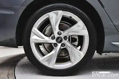 Audi A4 2021 2.0 Автомат в Москве № 190650, миниатюра 8