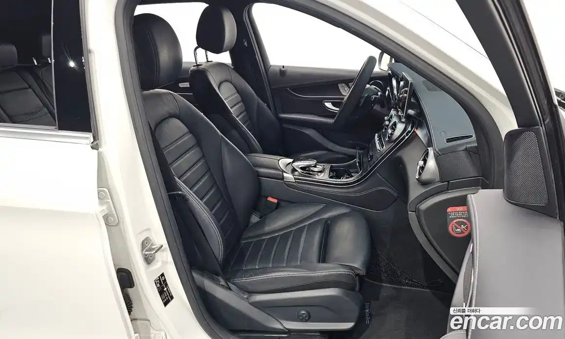 Mercedes-Benz GLC-Class 2017 2.1 Автомат в Москве № 194815, фото 12