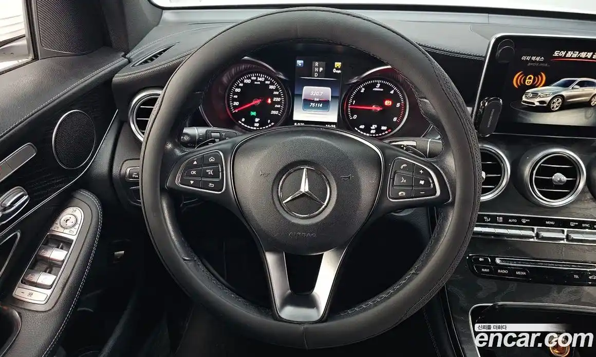 Mercedes-Benz GLC-Class 2017 2.1 Автомат в Москве № 194815, фото 13