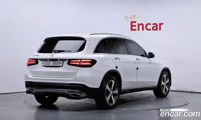Mercedes-Benz GLC-Class 2017 2.1 Автомат в Москве № 194815, миниатюра 2