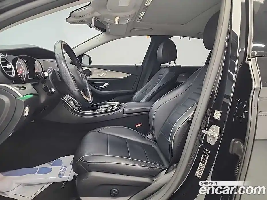 Mercedes-Benz E-Class 2017 1.9 Автомат в Москве № 195212, фото 11