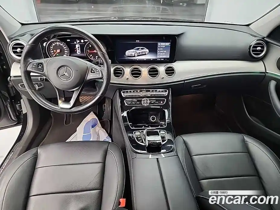 Mercedes-Benz E-Class 2017 1.9 Автомат в Москве № 195212, фото 7