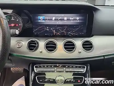 Mercedes-Benz E-Class 2017 1.9 Автомат в Москве № 195212, миниатюра 10