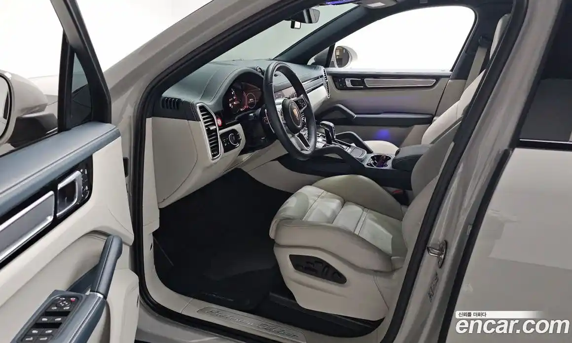 Porsche Cayenne 2023 3.0 Автомат в Москве № 197157, фото 14