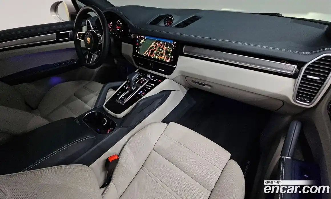 Porsche Cayenne 2023 3.0 Автомат в Москве № 197157, фото 18